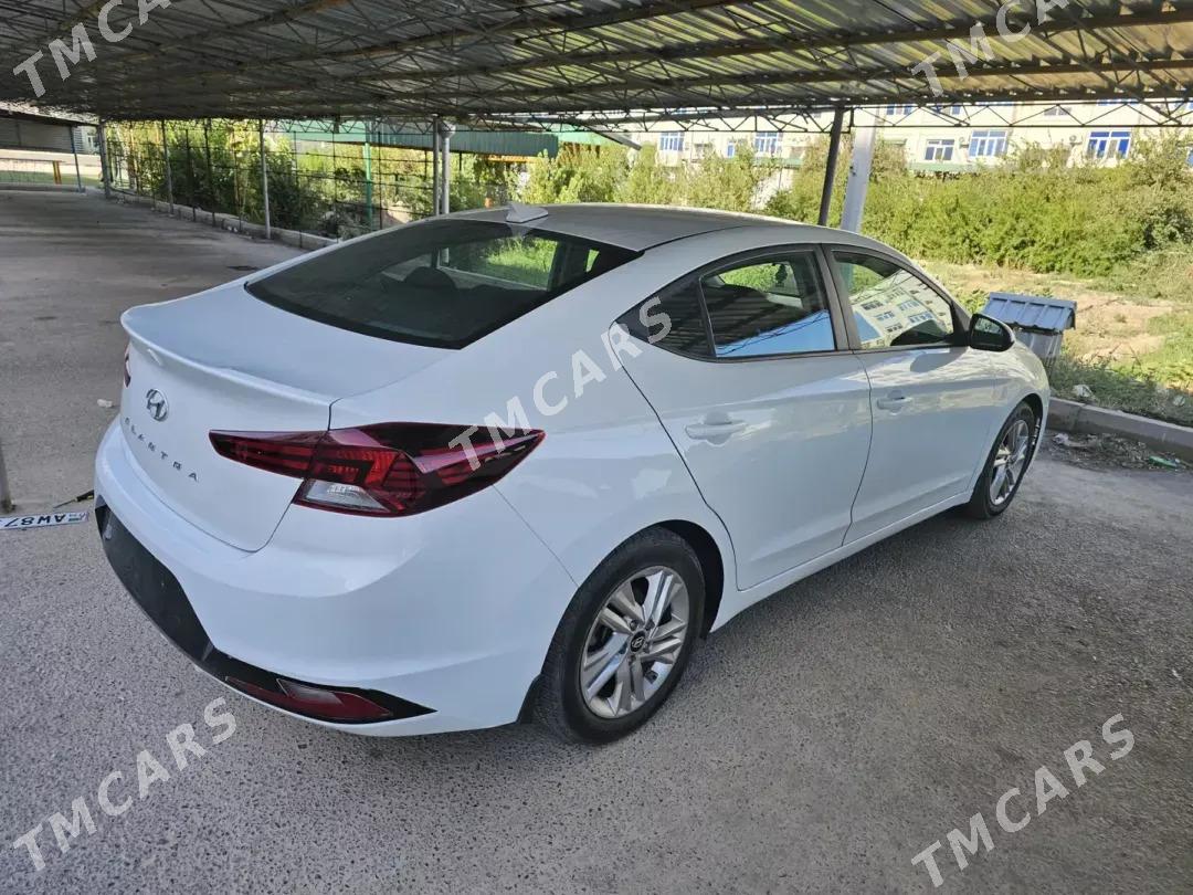 Hyundai Elantra 2019 - 199 000 TMT - Ашхабад - img 8