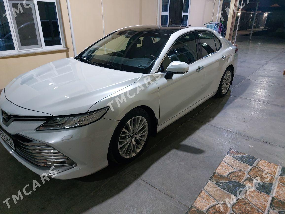 Toyota Camry 2018 - 570 000 TMT - Ашхабад - img 6