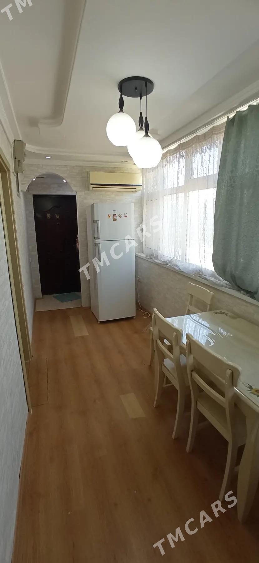 10mkr. 2 komnaty 52m² - 10 мкр - img 4