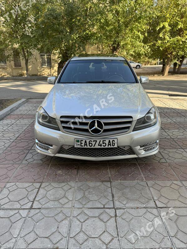 Mercedes-Benz C250 2012 - 175 000 TMT - Ашхабад - img 8