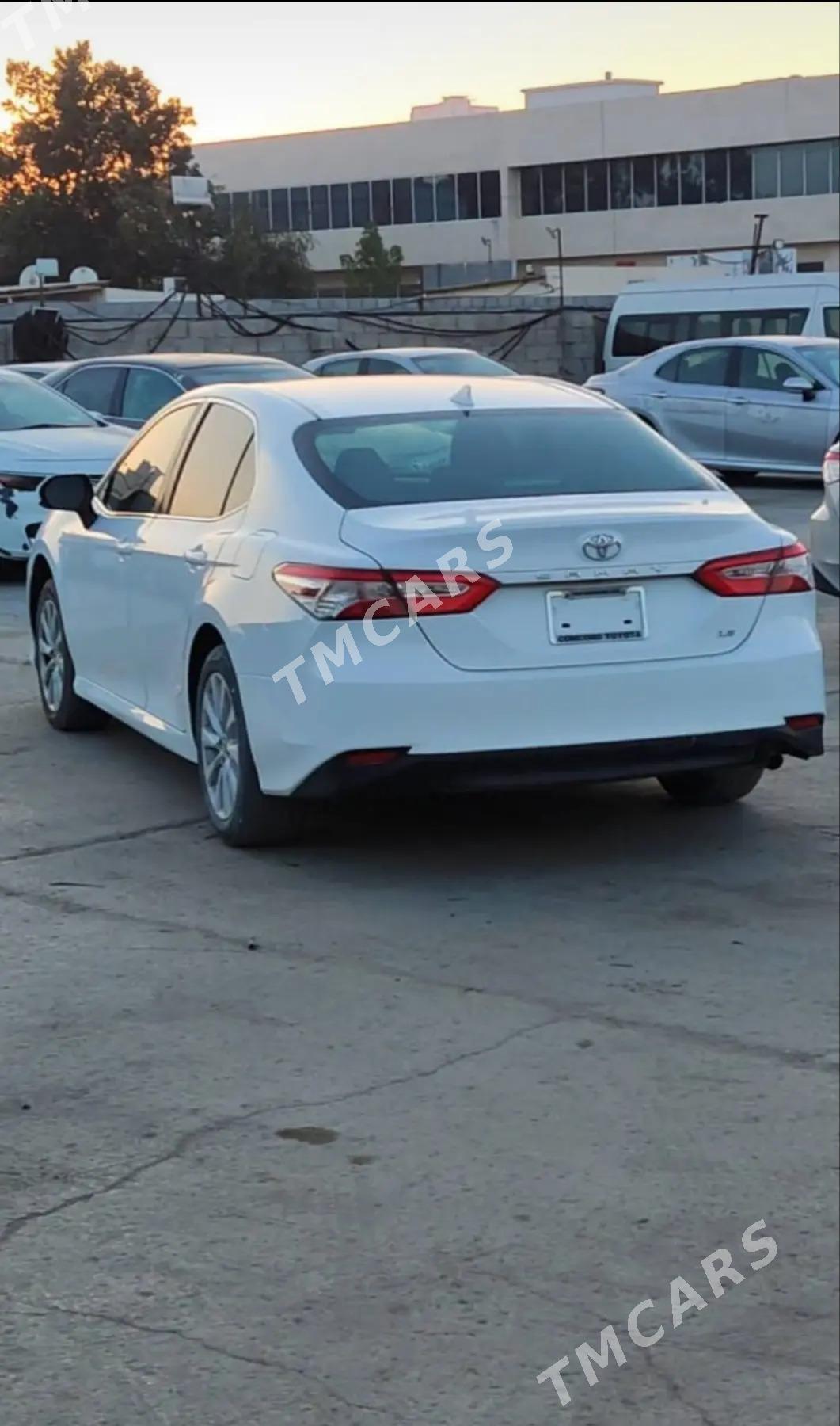 Toyota Camry 2019 - 299 000 TMT - Köneürgenç - img 2