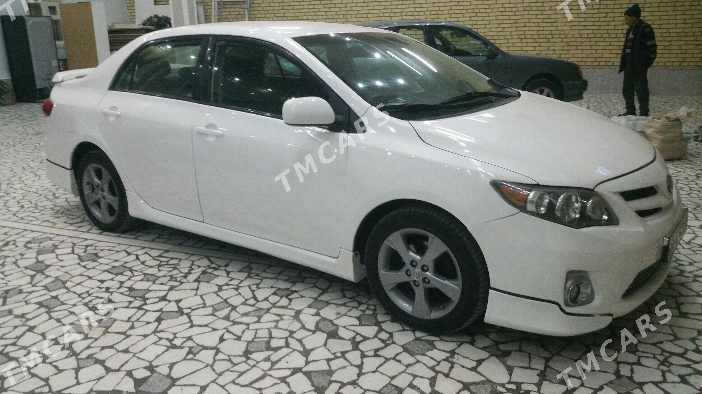 Toyota Corolla 2013 - 140 000 TMT - Türkmenabat - img 4