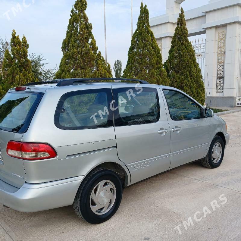 Toyota Sienna 2001 - 155 000 TMT - Дашогуз - img 2