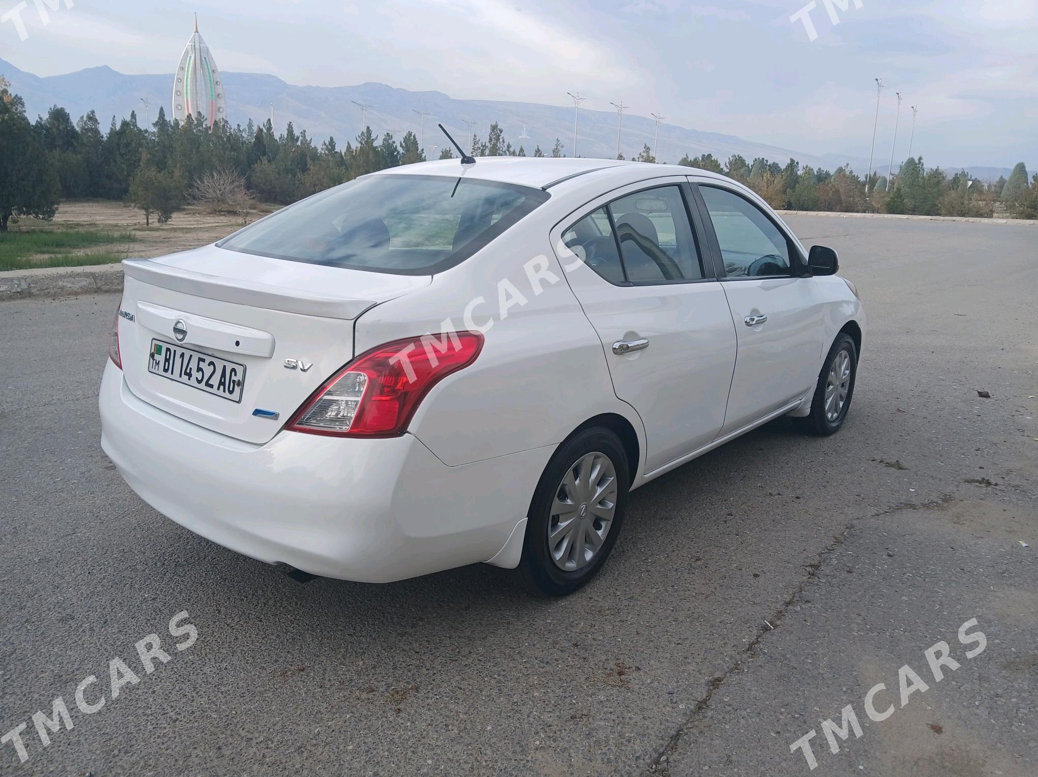 Nissan Versa 2011 - 90 000 TMT - Ашхабад - img 2