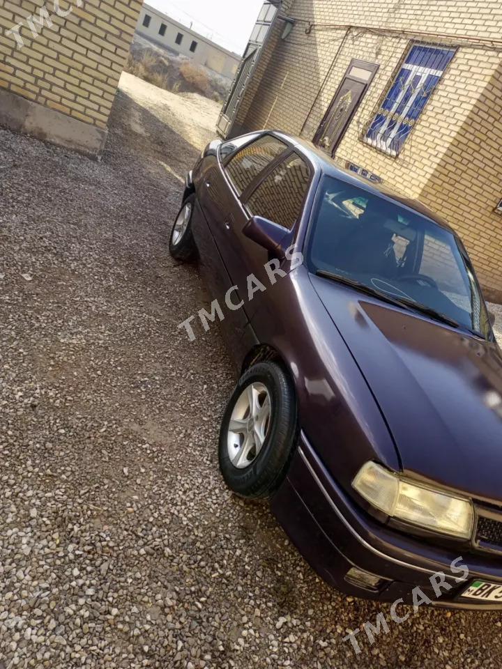 Opel Vectra 1994 - 29 000 TMT - Farap - img 3