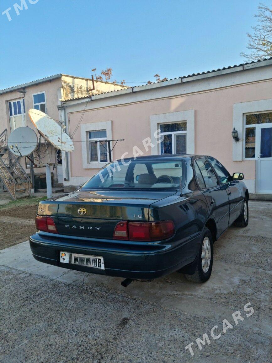 Toyota Camry 1995 - 73 000 TMT - Serhetabat (Guşgy) - img 3