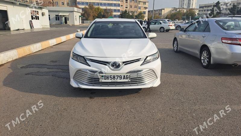 Toyota Camry 2018 - 243 000 TMT - Aşgabat - img 10