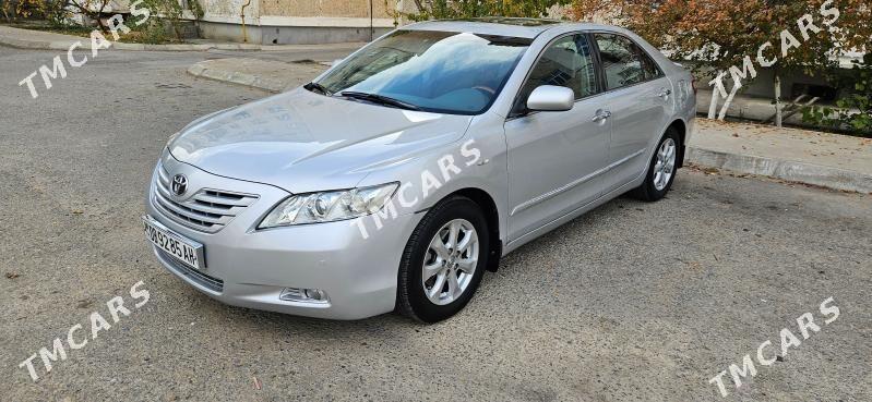 Toyota Camry 2007 - 140 000 TMT - 8 мкр - img 2