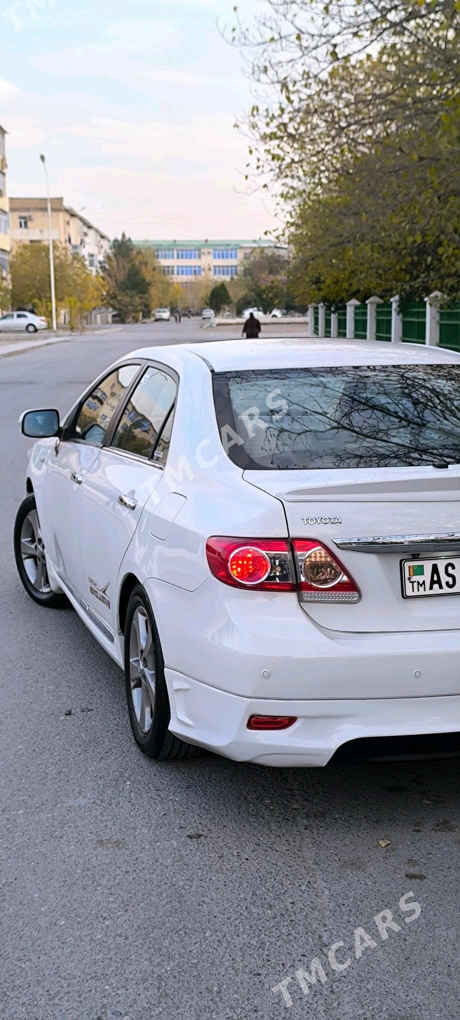 Toyota Corolla 2013 - 159 000 TMT - Ашхабад - img 3