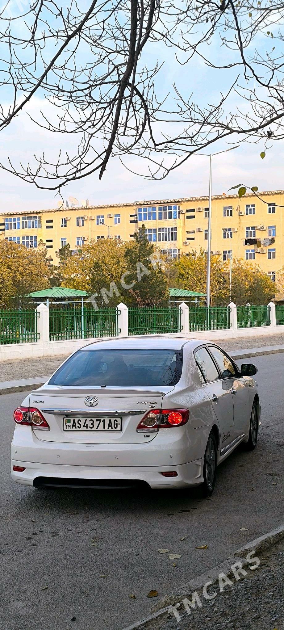 Toyota Corolla 2013 - 159 000 TMT - Ашхабад - img 8