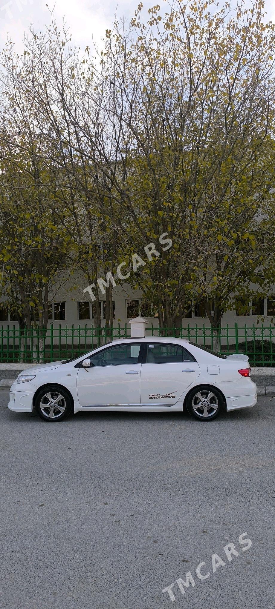 Toyota Corolla 2013 - 159 000 TMT - Ашхабад - img 9