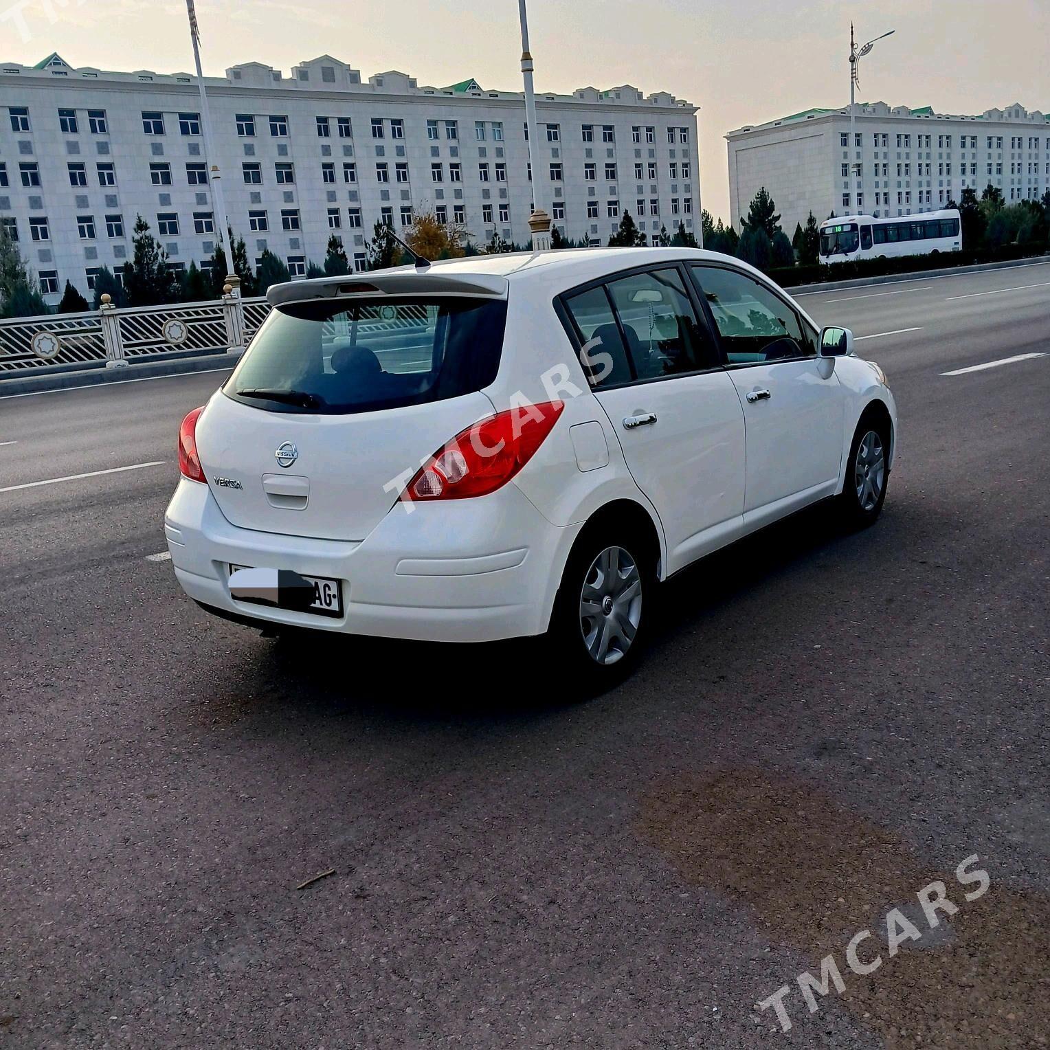 Nissan Versa 2010 - 111 000 TMT - Ашхабад - img 4