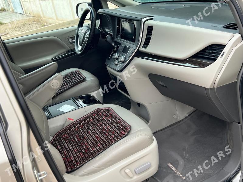 Toyota Sienna 2015 - 334 000 TMT - Türkmenbaşy - img 2