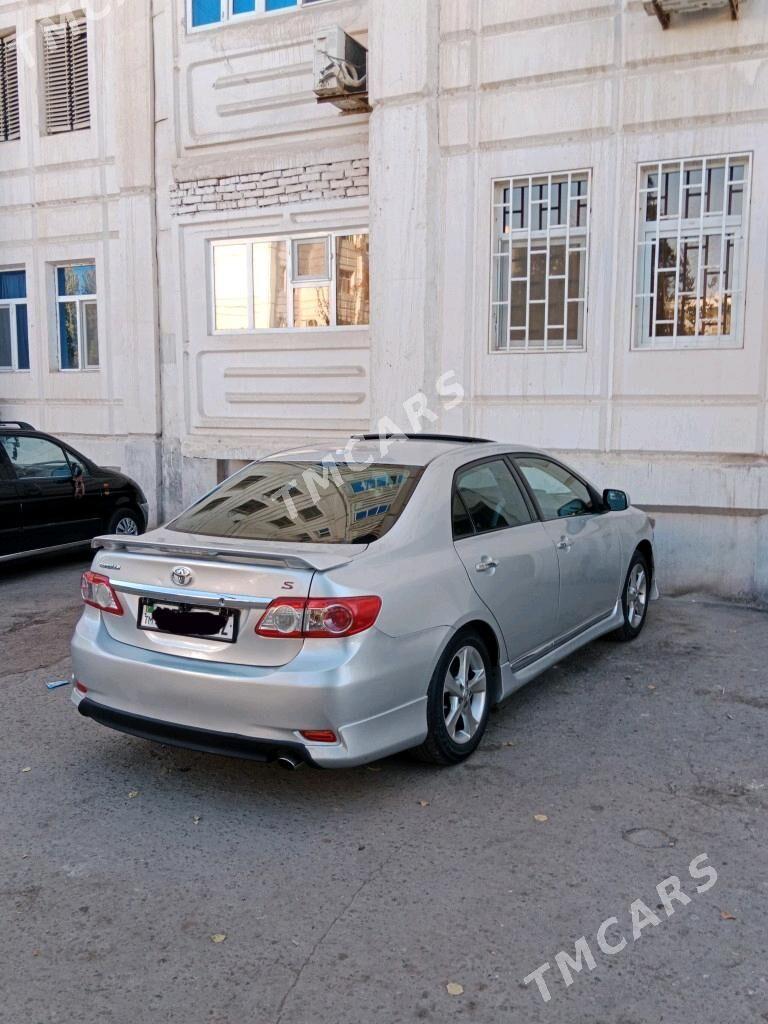 Toyota Corolla 2011 - 150 000 TMT - Дашогуз - img 5