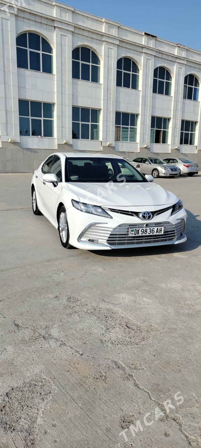 Toyota Camry 2018 - 260 000 TMT - Aşgabat - img 6