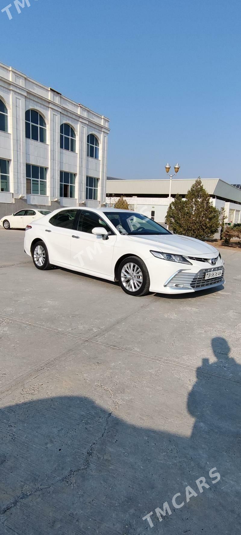 Toyota Camry 2018 - 260 000 TMT - Aşgabat - img 5