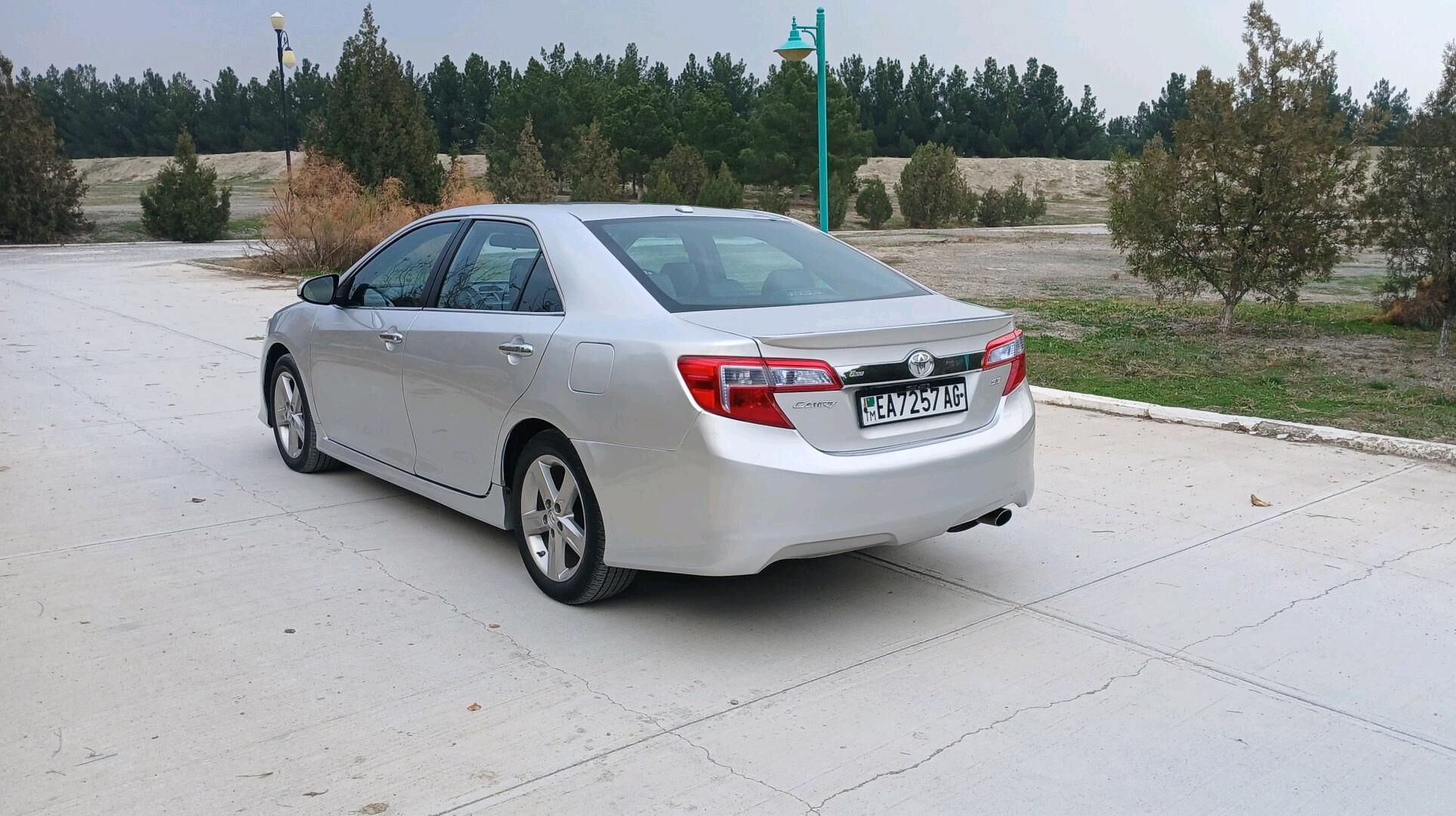 Toyota Camry 2013 - 199 000 TMT - Бузмеин - img 4