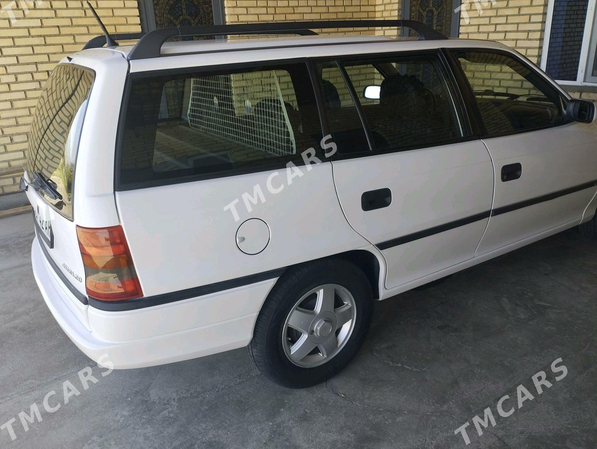 Opel Astra 1996 - 60 000 TMT - Бахарден - img 7