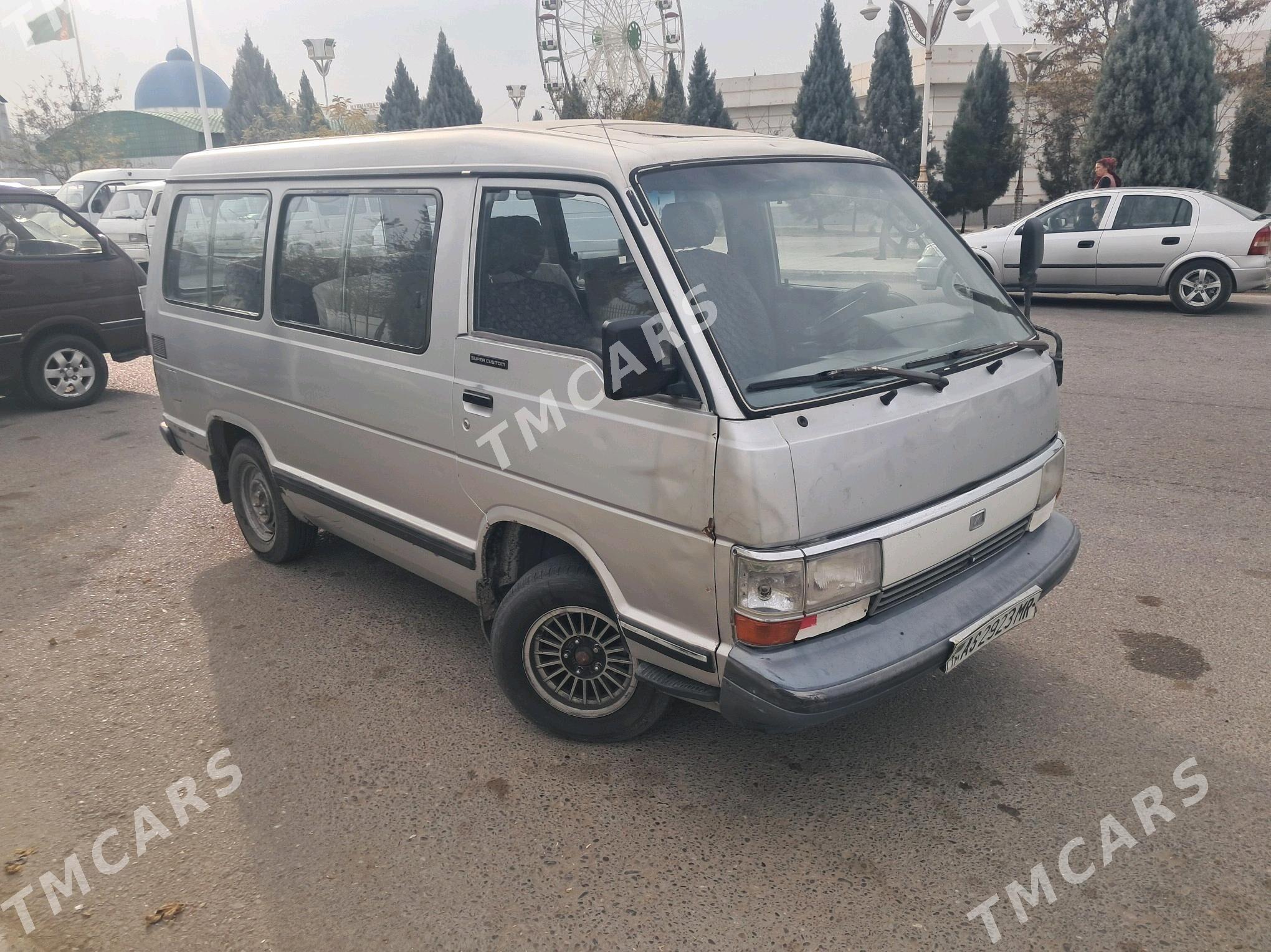 Toyota Hiace 1987 - 28 000 TMT - Sakarçäge - img 2