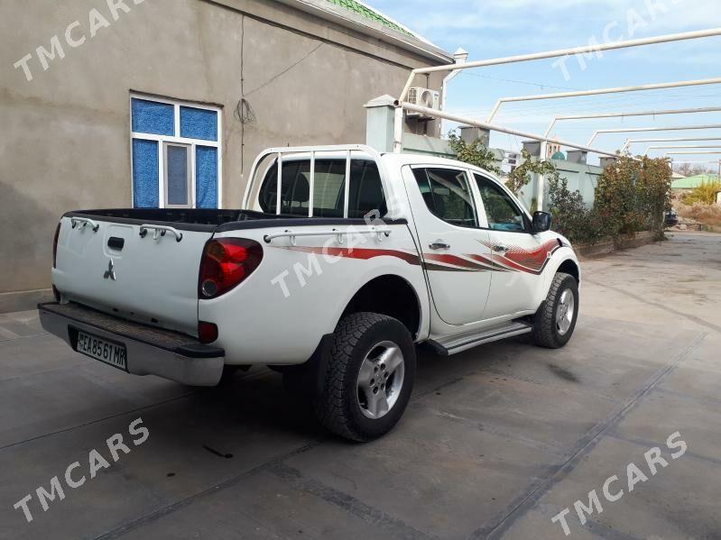 Mitsubishi L200 2010 - 130 000 TMT - Мары - img 4