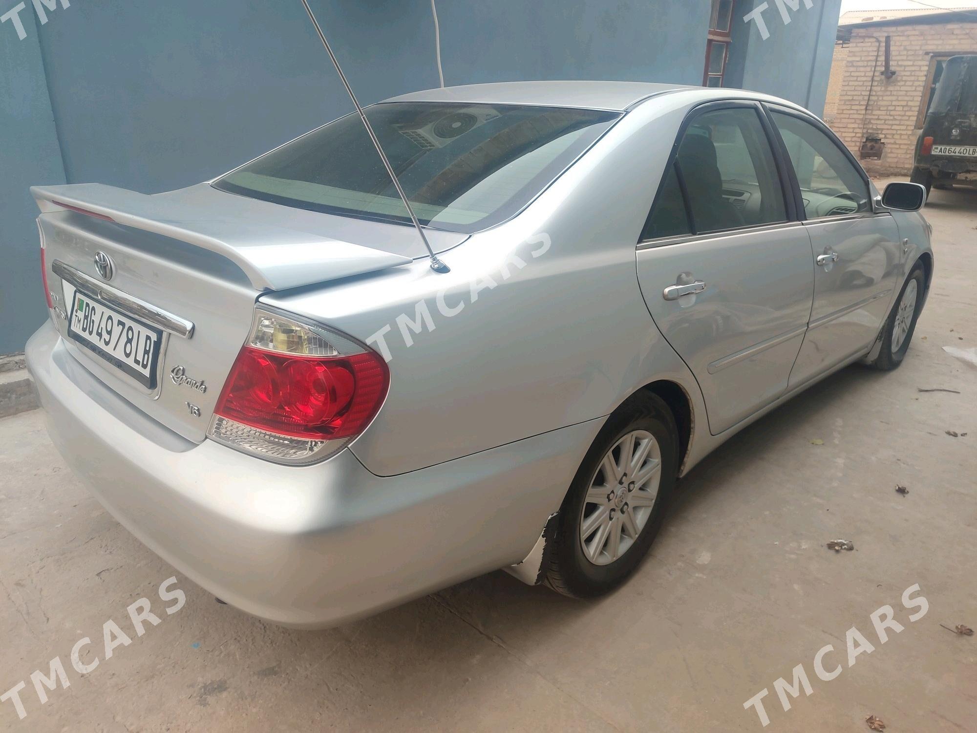 Toyota Camry 2005 - 180 000 TMT - Dänew - img 4