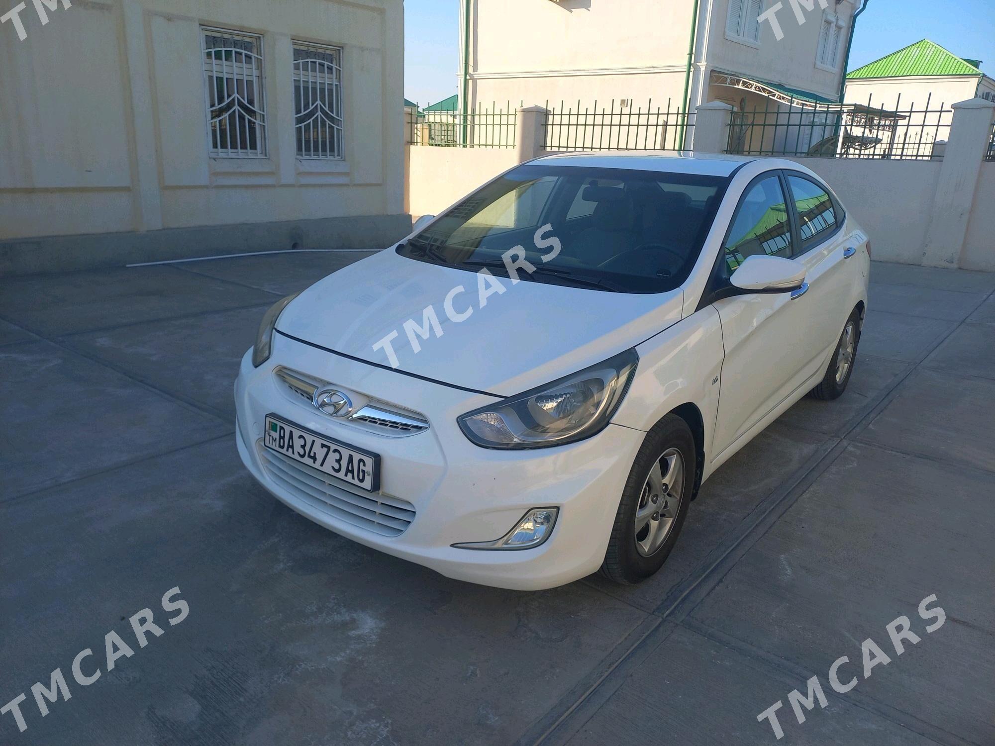 Hyundai Accent 2013 - 133 000 TMT - Aşgabat - img 3