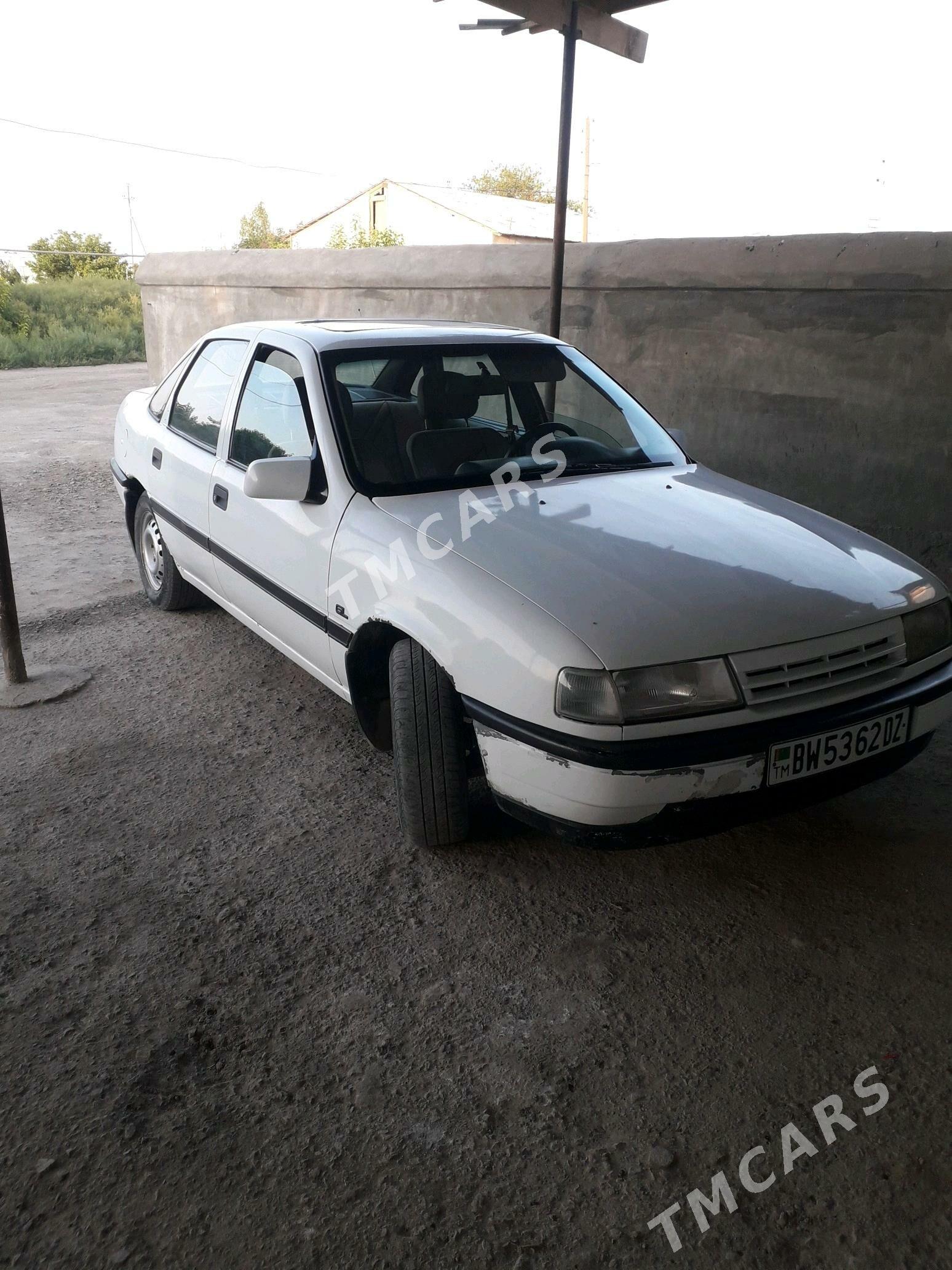 Opel Vectra 1992 - 28 000 TMT - Губадаг - img 2