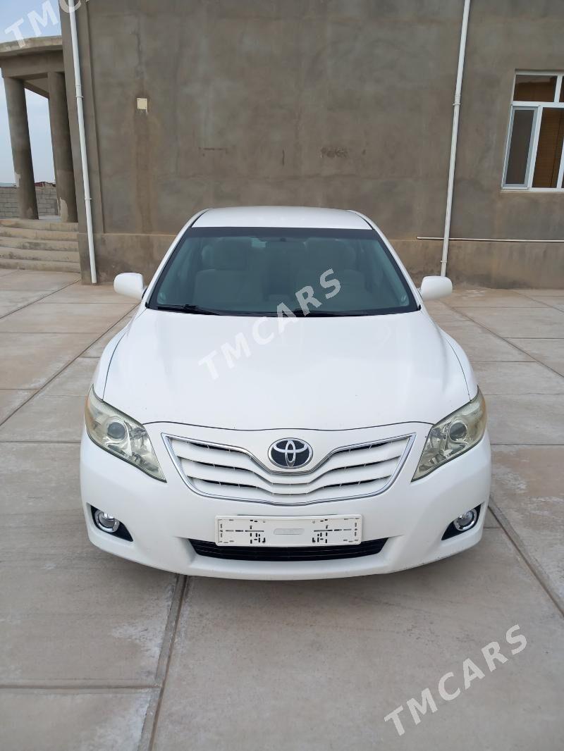 Toyota Camry 2011 - 206 000 TMT - Балканабат - img 5