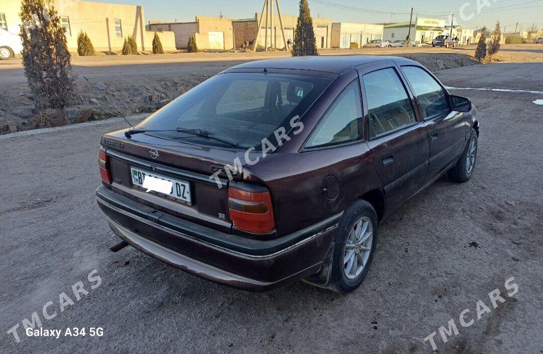 Opel Vectra 1993 - 28 000 TMT - Губадаг - img 2