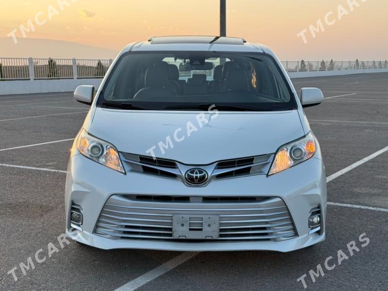 Toyota Sienna 2019 - 465 000 TMT - Ашхабад - img 4