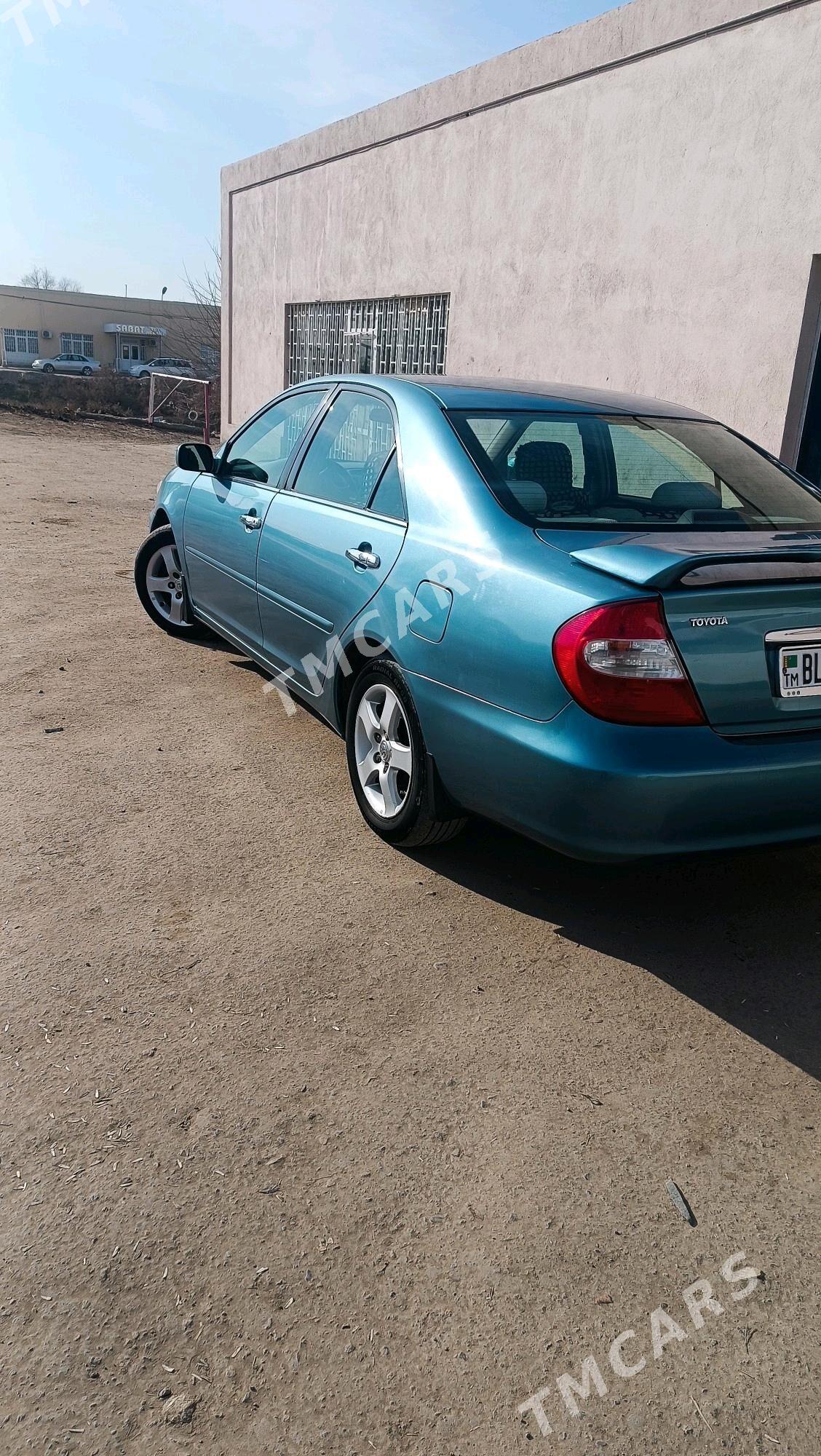 Toyota Camry 2002 - 130 000 TMT - Гурбансолтан Едже - img 2