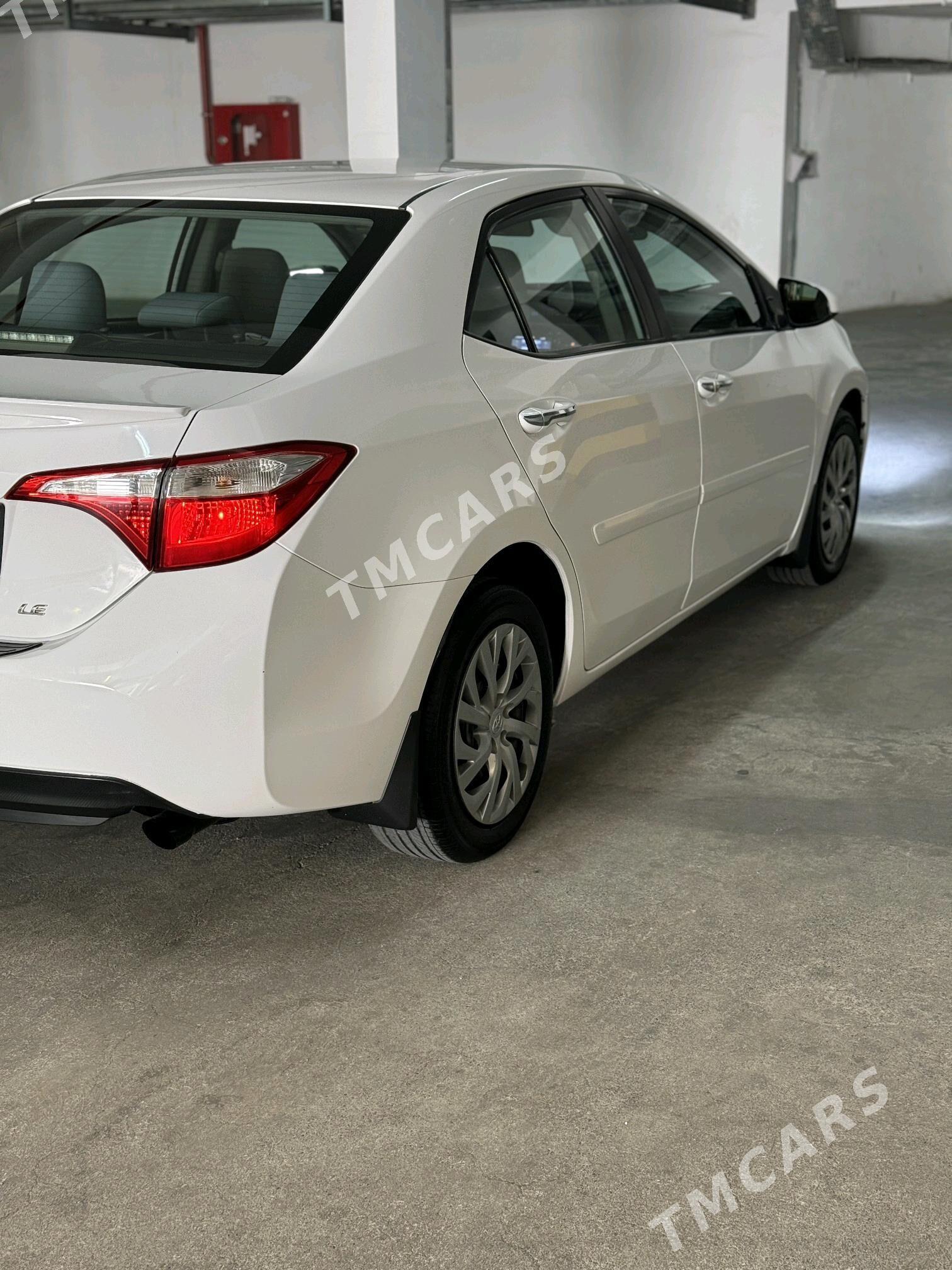 Toyota Corolla 2014 - 164 000 TMT - Кëши - img 3