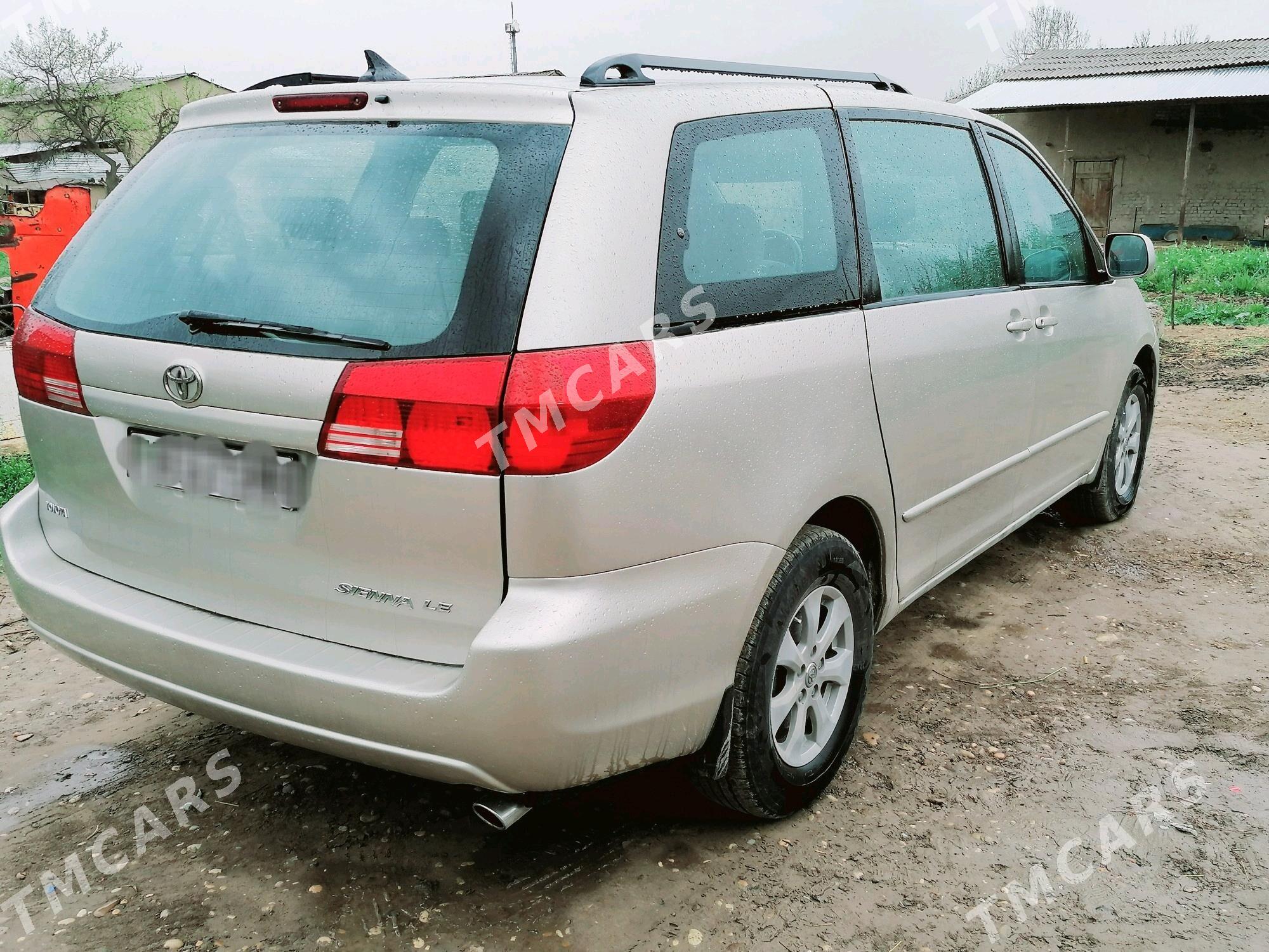 Toyota Sienna 2004 - 190 000 TMT - Мары - img 3