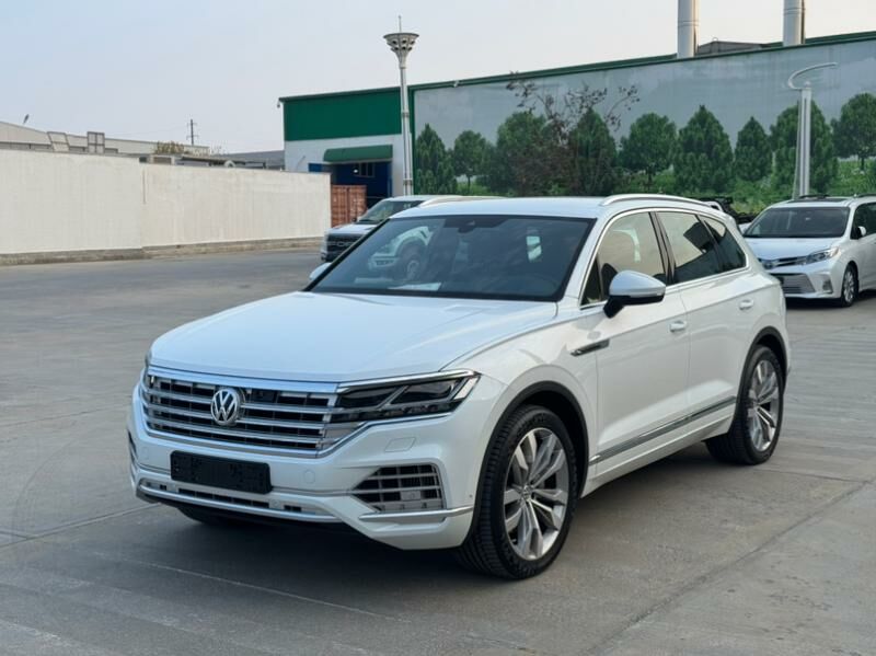 Volkswagen Touareg 2019 - 1 267 000 TMT - 11 mkr - img 6