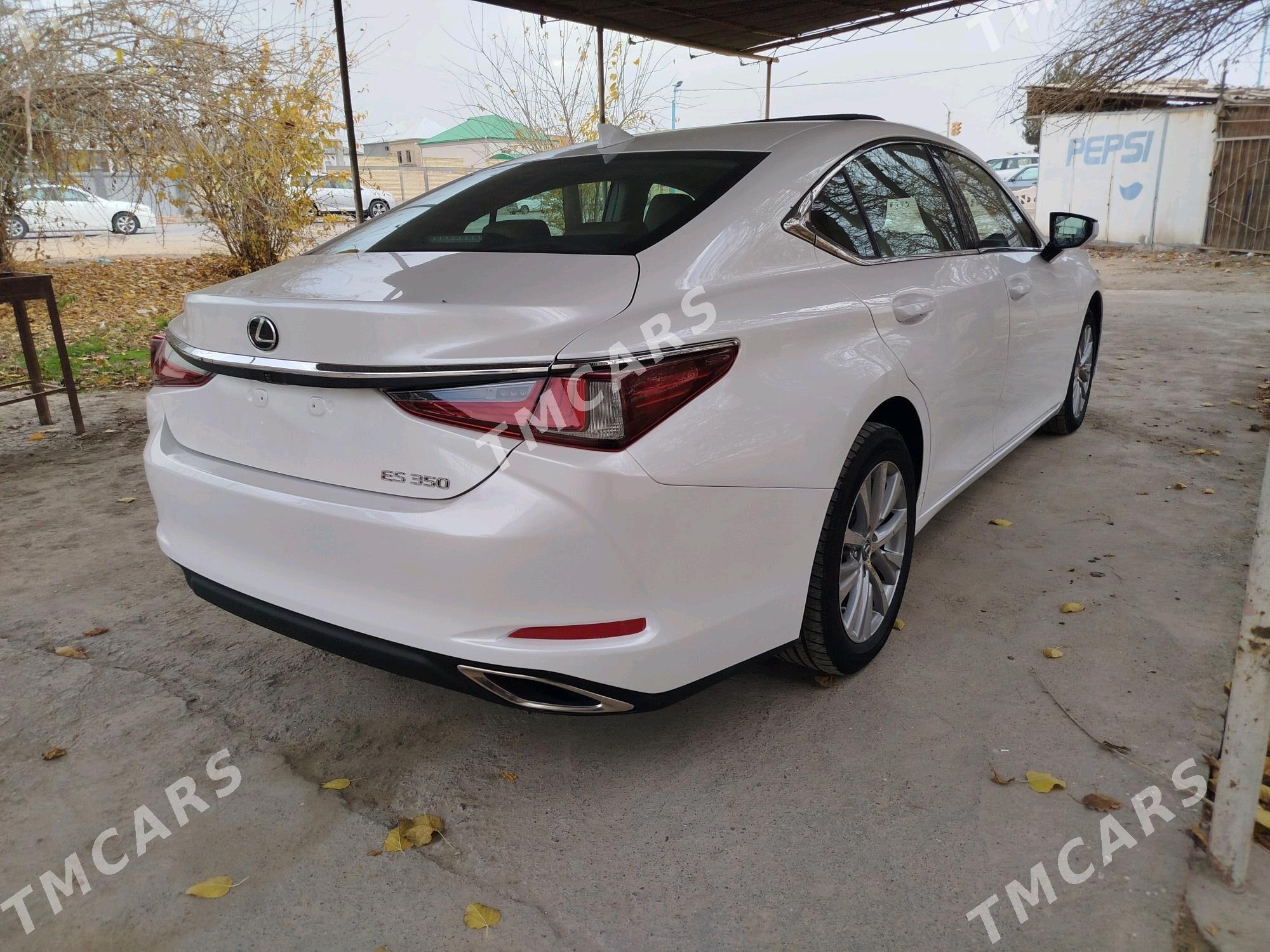 Lexus ES 350 2019 - 470 000 TMT - Мары - img 3