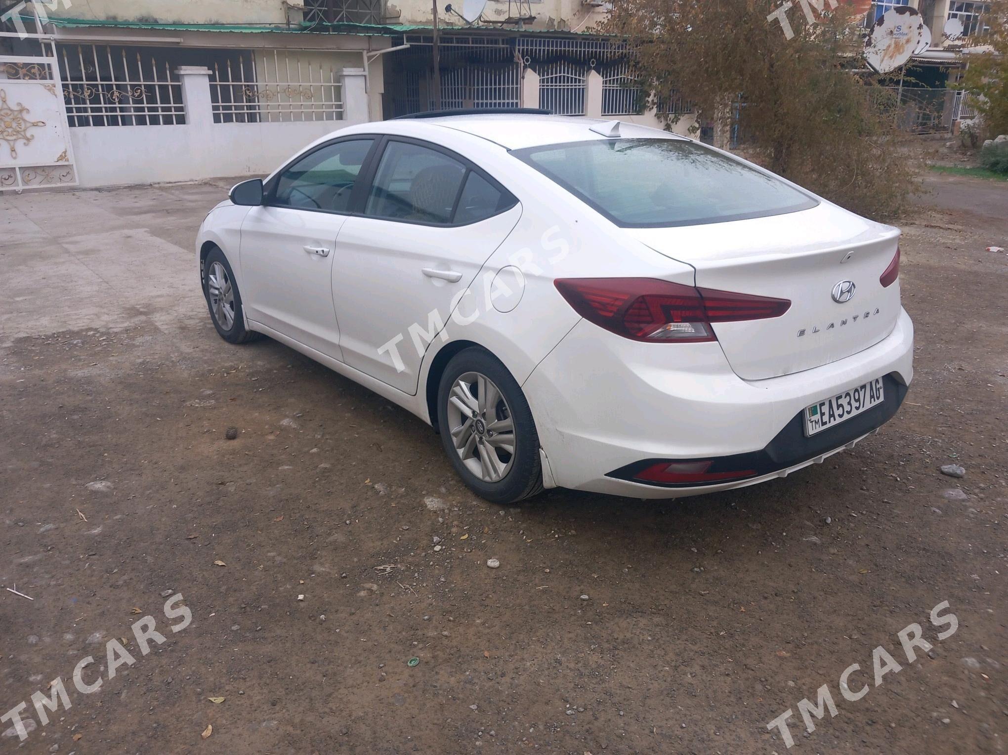 Hyundai Elantra 2020 - 196 000 TMT - Aşgabat - img 4