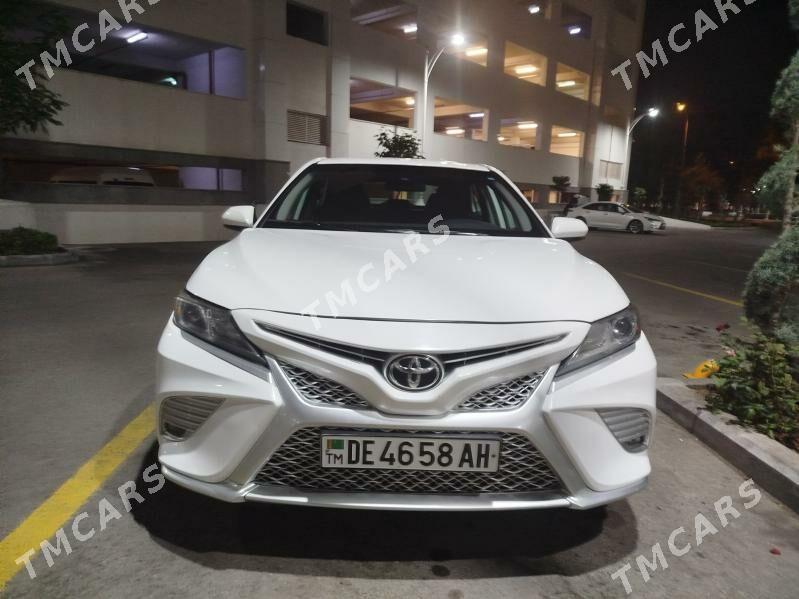 Toyota Camry 2019 - 240 000 TMT - Анев - img 4