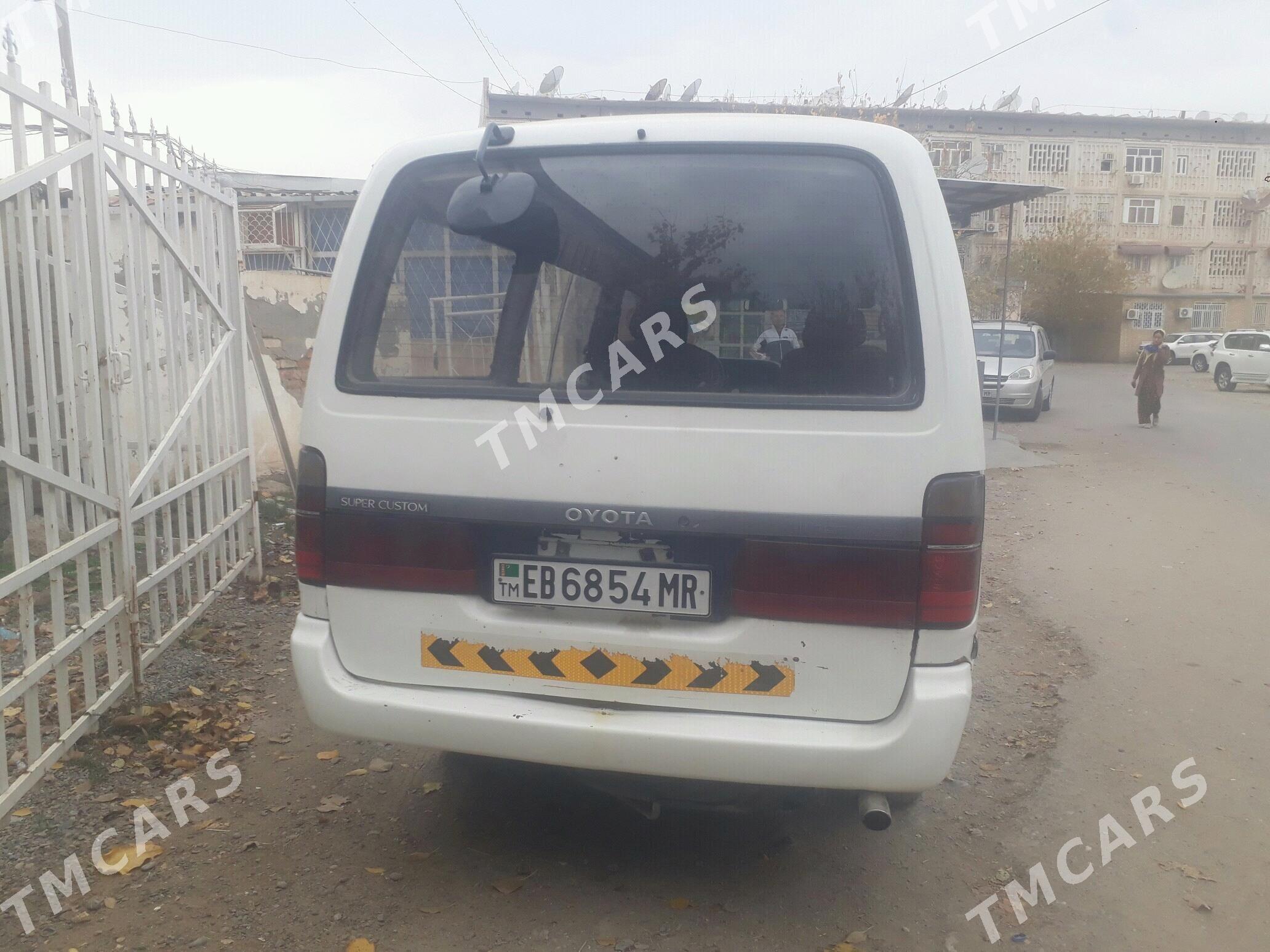 Toyota Hiace 1990 - 49 000 TMT - Mary - img 3