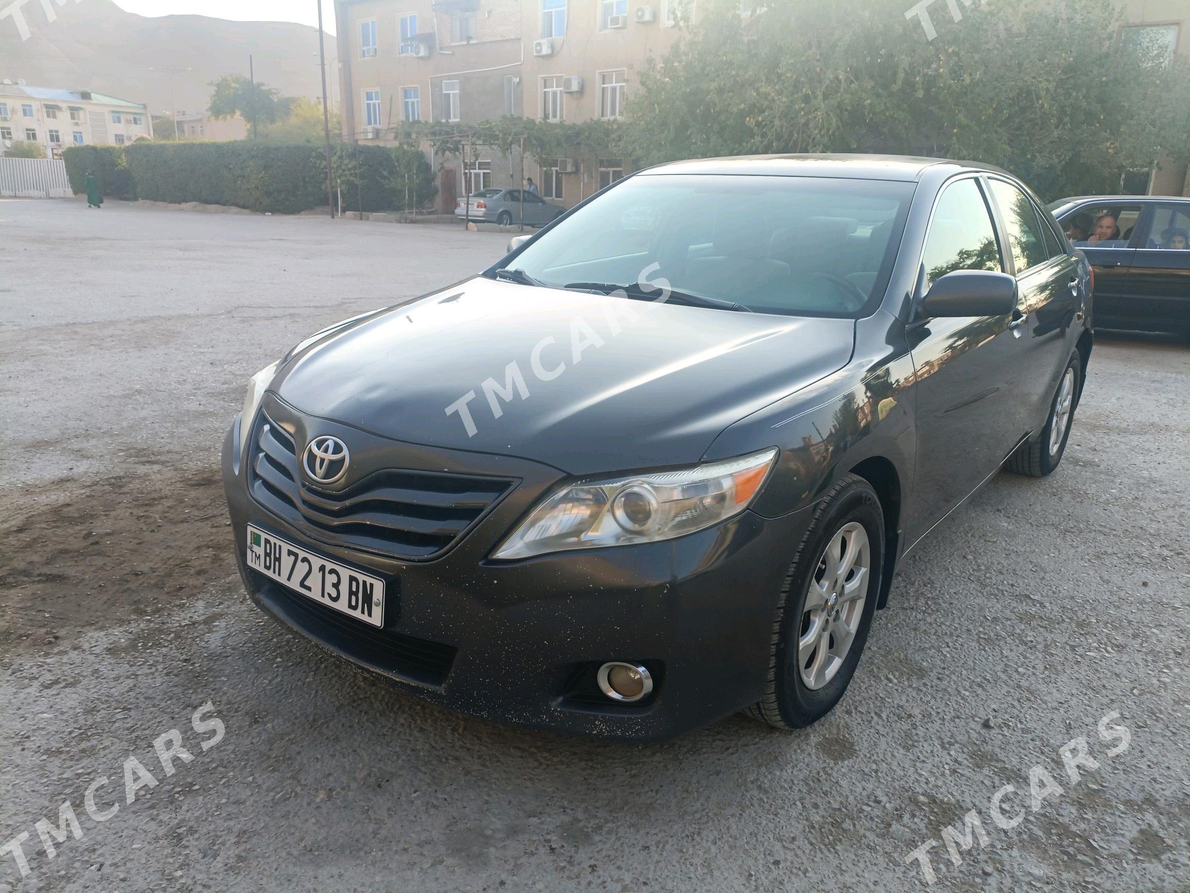 Toyota Camry 2010 - 155 000 TMT - Balkanabat - img 3