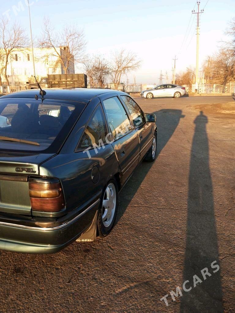 Opel Vectra 1993 - 30 000 TMT - Дашогуз - img 2