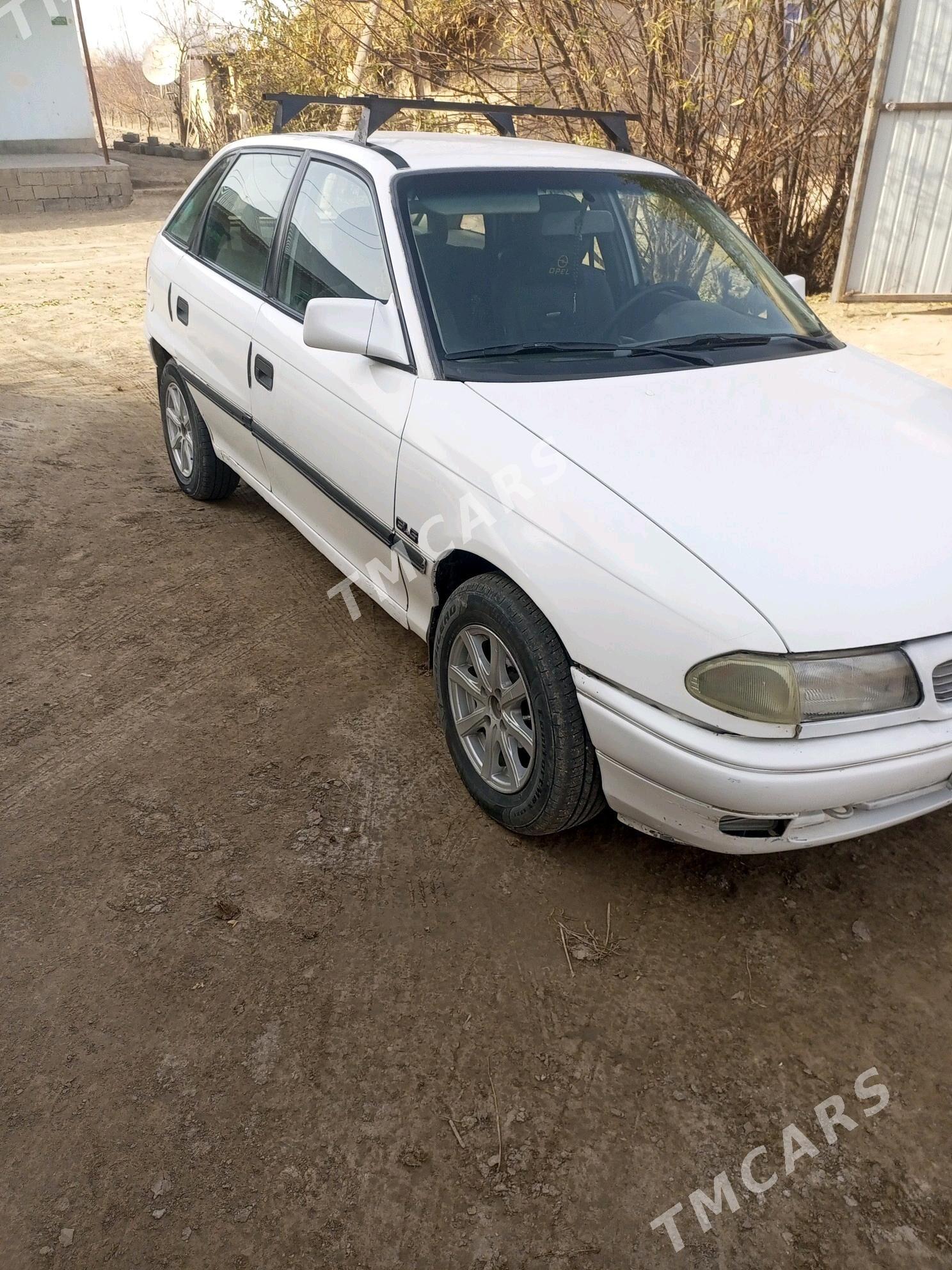 Opel Astra 1992 - 28 000 TMT - Шабатский этрап - img 2