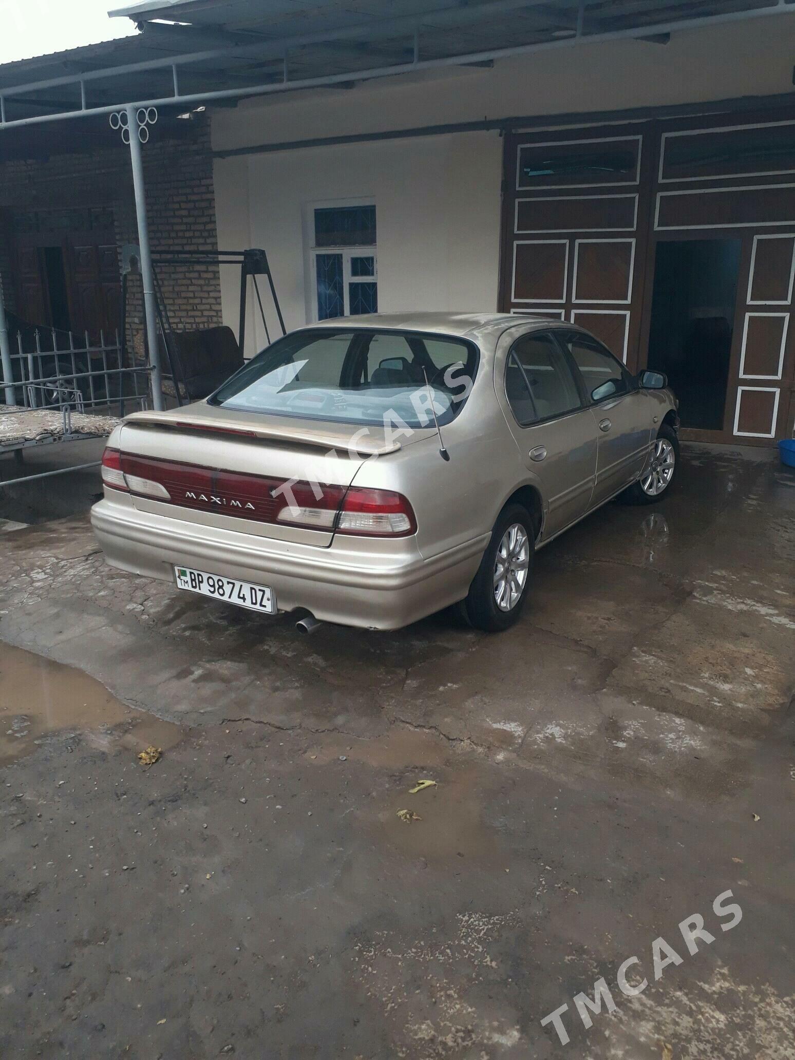 Nissan Maxima 1997 - 39 000 TMT - Дашогуз - img 2