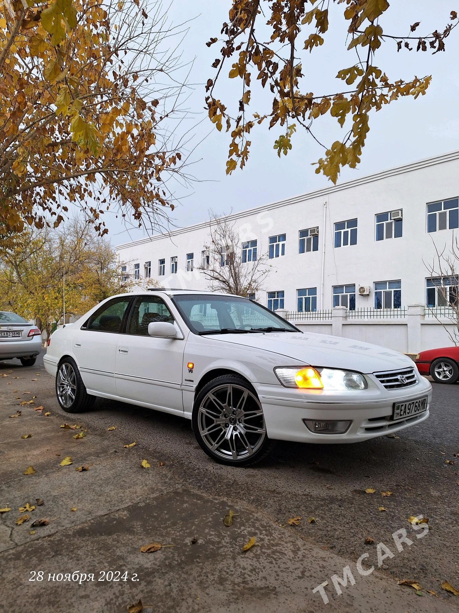 Toyota Camry 2000 - 145 000 TMT - Мары - img 5