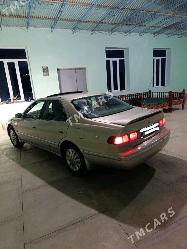 Toyota Camry 2000 - 170 000 TMT - Туркменабат - img 2