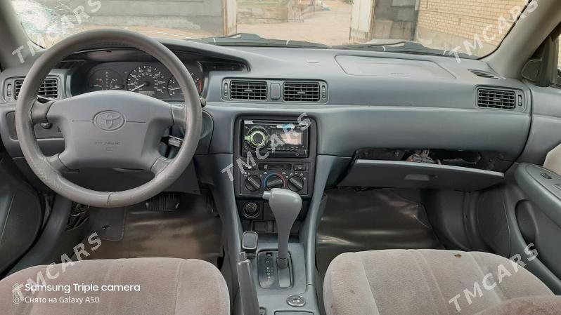 Toyota Camry 1998 - 78 000 TMT - Мары - img 3