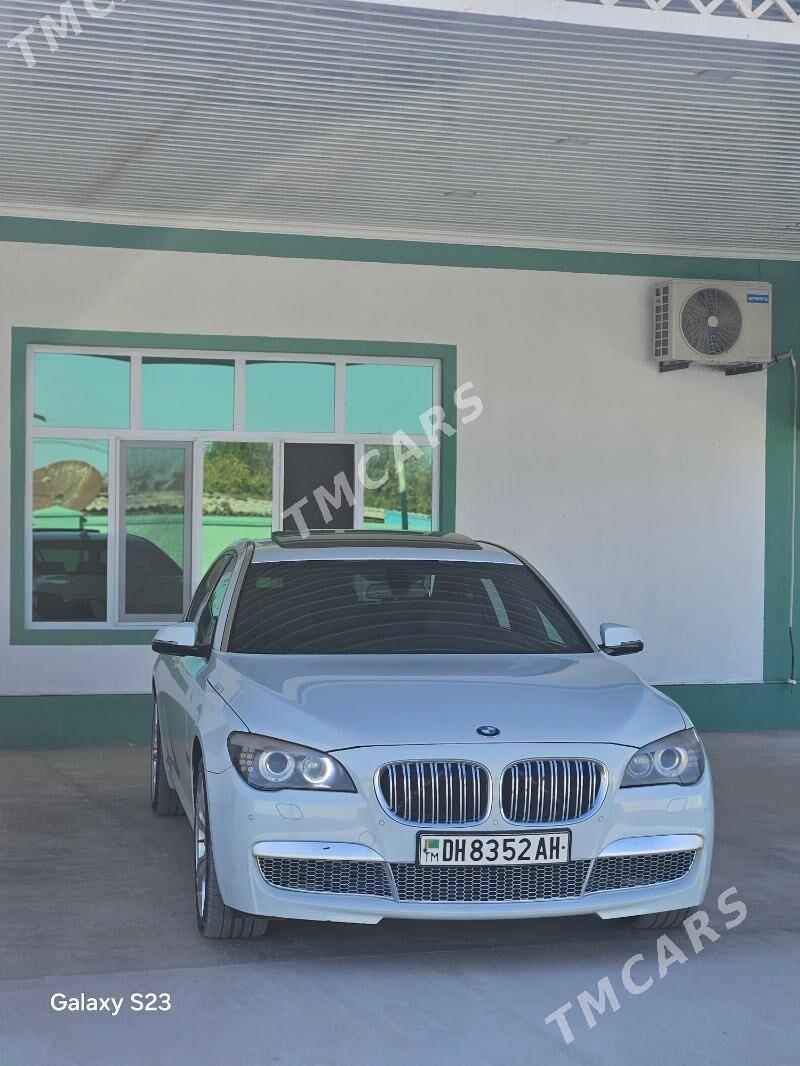 BMW 740 2011 - 390 000 TMT - Ашхабад - img 2