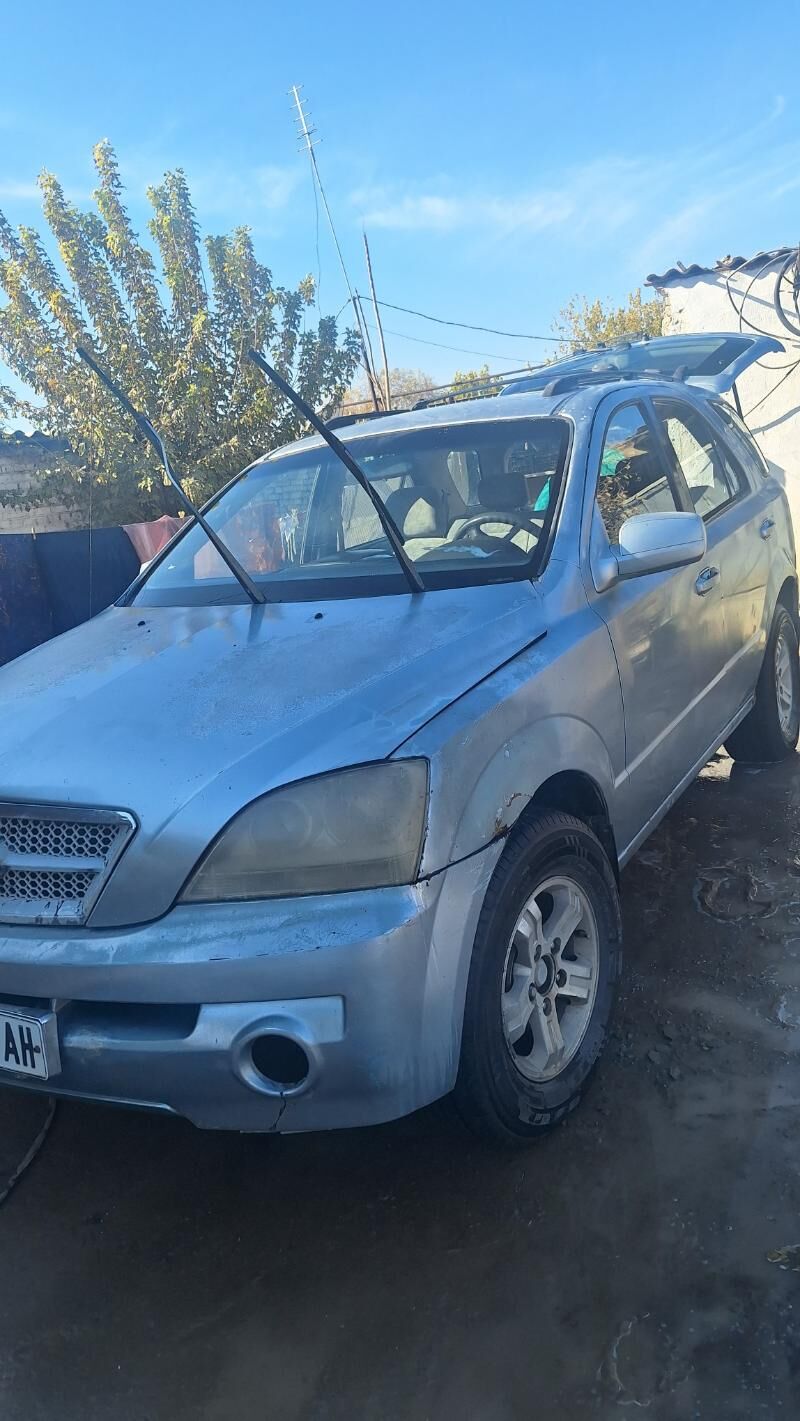 Kia Sorento 2004 - 40 000 TMT - Ак-Бугдайский этрап - img 5