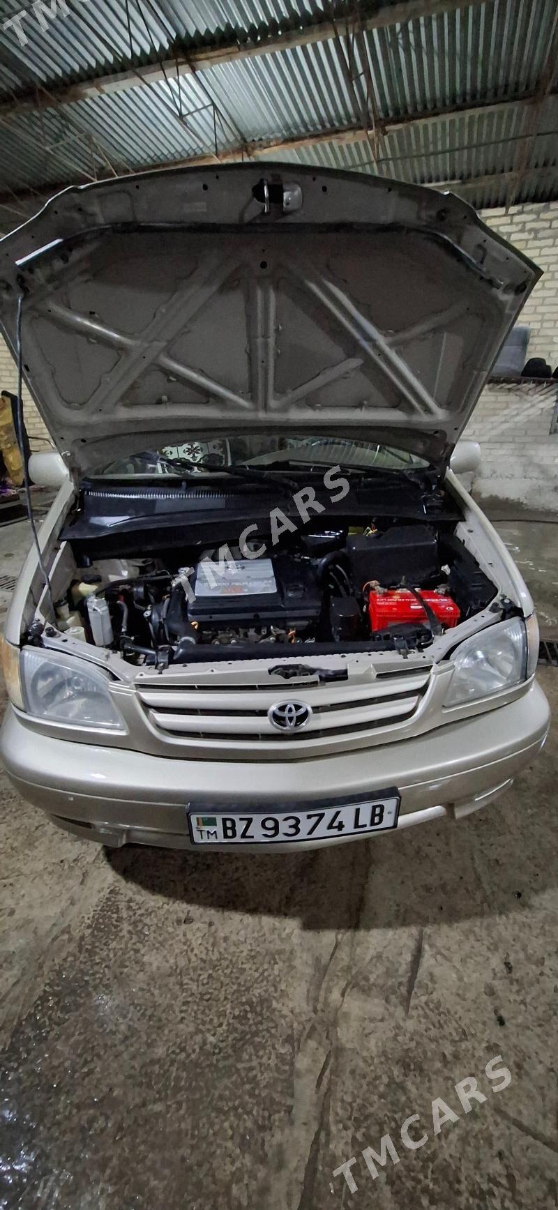 Toyota Sienna 2002 - 120 000 TMT - Туркменабат - img 5