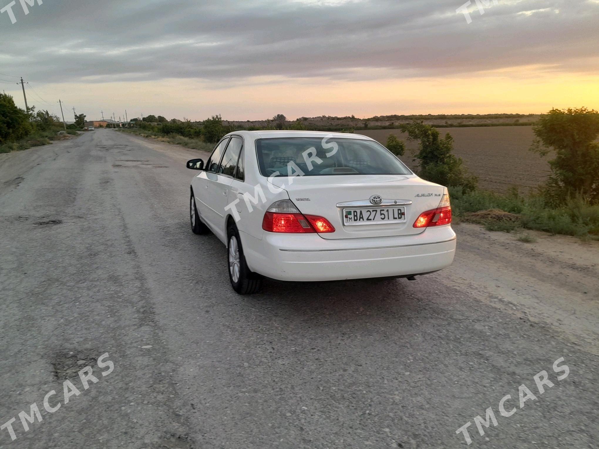 Toyota Avalon 2004 - 200 000 TMT - Халач - img 5