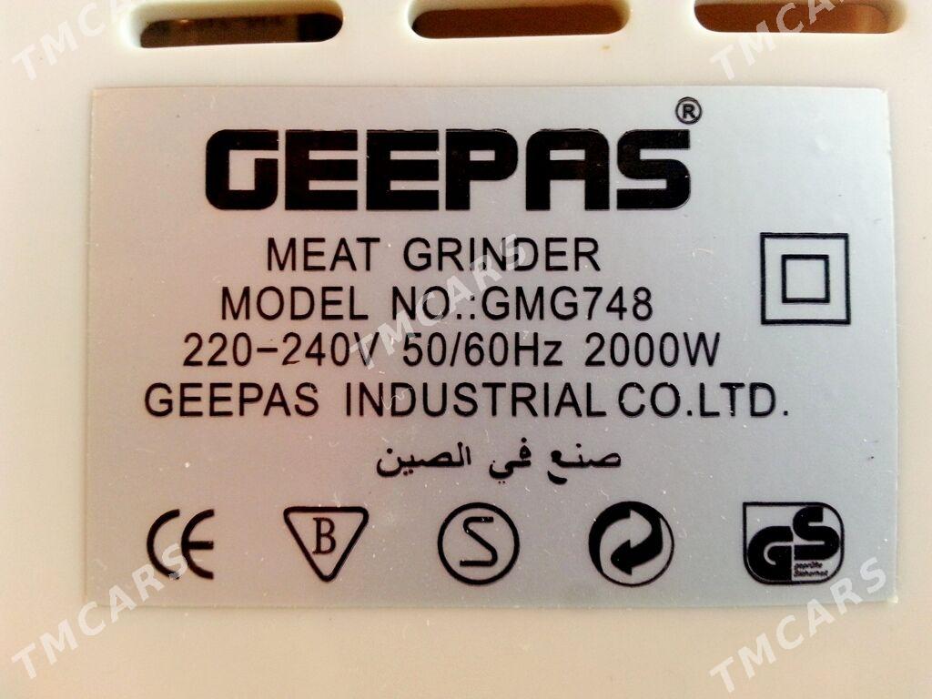 Мясорубка GEEPAS - 30 мкр - img 6